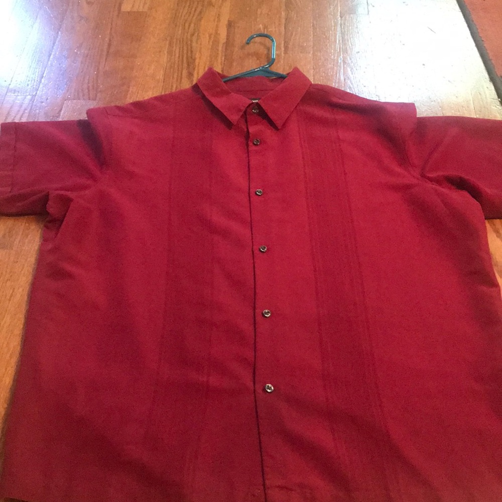 Men’s Short Sleeve Dress Shirt